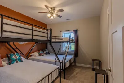 Lacona, IA - Wild Warehouse in the Cornfields with a Party Pool Oasis, Full-Court Sports Complex, Mini Golf Adventure Park, Karaoke Sports Bar & More! - image 48 of 120