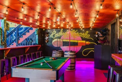 Lacona, IA - Wild Warehouse in the Cornfields with a Party Pool Oasis, Full-Court Sports Complex, Mini Golf Adventure Park, Karaoke Sports Bar & More! - image 14 of 120