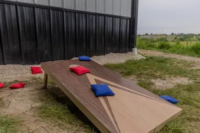 Lacona, IA - Wild Warehouse in the Cornfields with a Party Pool Oasis, Full-Court Sports Complex, Mini Golf Adventure Park, Karaoke Sports Bar & More! - image 119 of 120