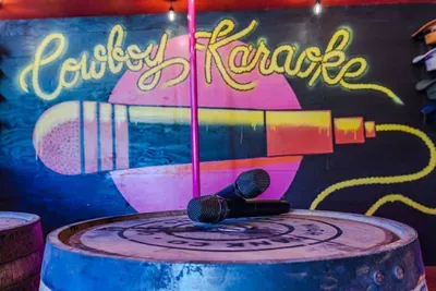 Lacona, IA - Wild Warehouse in the Cornfields with a Party Pool Oasis, Full-Court Sports Complex, Mini Golf Adventure Park, Karaoke Sports Bar & More! - image 89 of 120
