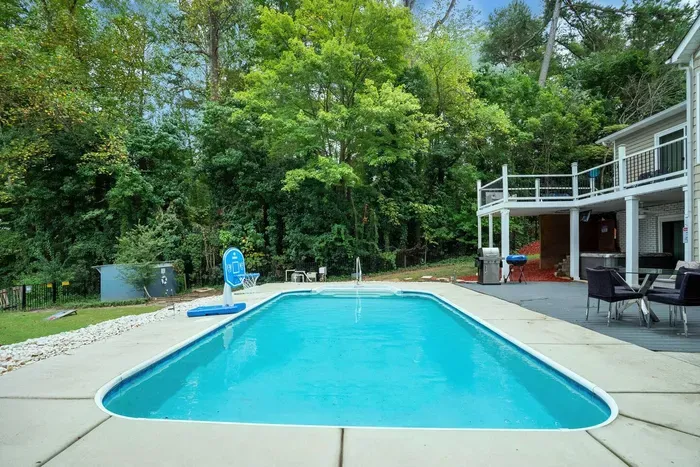 A game of pool basketball to keep the fun going. 