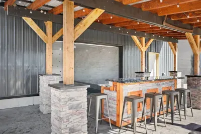 Arena #2, WI - Barn! Pool w/ Rock Climbing Wall! BBALL/PKBL Court - image 56 of 65