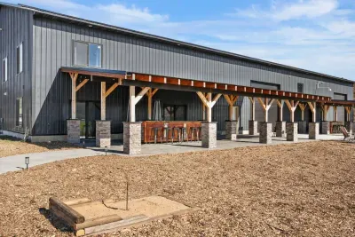 Arena #2, WI - Barn! Pool w/ Rock Climbing Wall! BBALL/PKBL Court - image 10 of 65