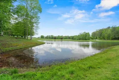 Irvine, KY - Private Lake! Sports Arena | Sleeps 30 | Movie Theater - image 84 of 98