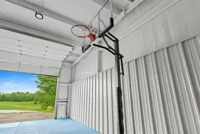 Irvine, KY - Private Lake! Sports Arena | Sleeps 30 | Movie Theater - image 67 of 98