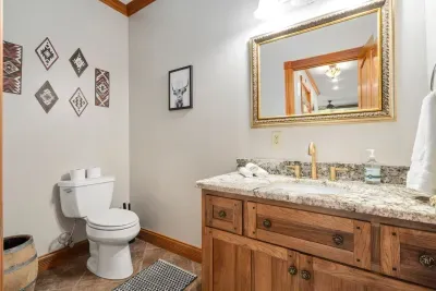 Irvine, KY - Private Lake! Sports Arena | Sleeps 30 | Movie Theater - image 62 of 98