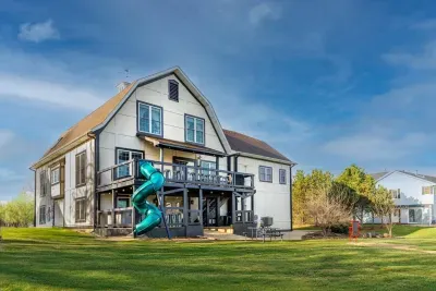 Bristol, IL - Barn with a Wiffleball Stadium, Wine Cellar +more! - image 2 of 72