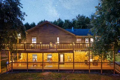 The Court House Lodge - image 44 of 81