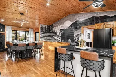 The Court House Lodge - image 38 of 81