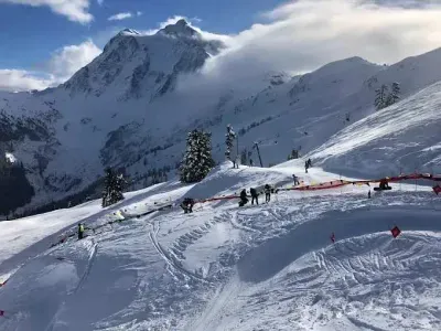 For winter sport enthusiasts, you can't go wrong with Mt. Baker Ski Area! With epic runs, incredible snow, short lift lines, and great lodges for food and beer, you just can't go wrong! This is our favorite ski area and the drive up in incredible! :)