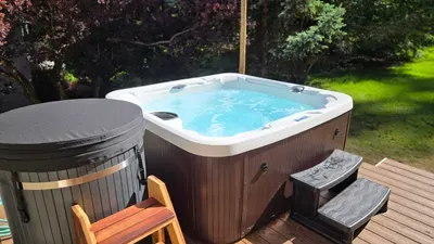 Hot tub and cold plunge right out your back door