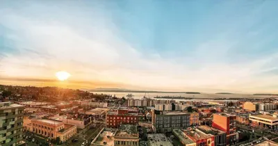 Discover Everett’s waterfront charm.