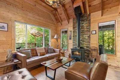 The warmth of this sweet cabin is next level. So are the views. :)