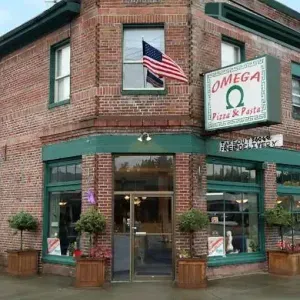 Omega Pizza makes delicious pasta and a mean pie!