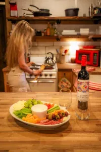 Wine and snacks before dinner? Ok! 