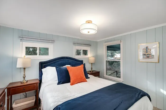 Luxury hybrid queen bed off the living room