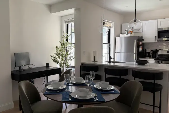 Rittenhouse Gem - image 4 of 18