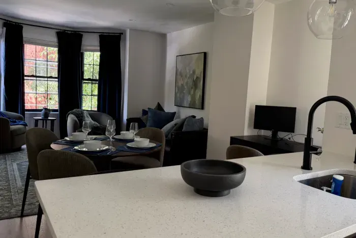 Rittenhouse Gem - image 5 of 18