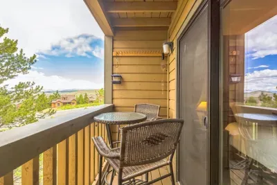 A quiet corner to take in the mountain views and crisp Colorado air.
Whether you're sipping wine at sunset or gearing up for the day, this balcony is your private little perch in Granby.