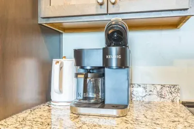 Whether you're team coffee or tea, we've got your morning ritual covered, with a Keurig for pods or a full pot, and a sleek electric kettle for that perfect cup.