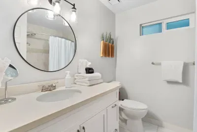 Summit House - image 49 of 82