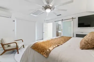 Pickleball + Heated Pool + Game Room | Near AMI - image 22 of 39