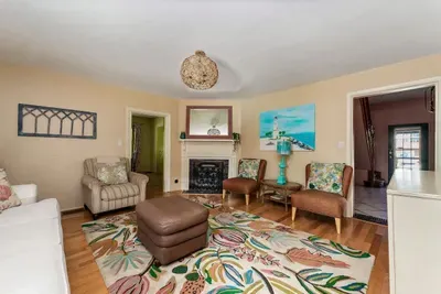 You’ll love the light, relaxing vacation feeling of the living room on the first floor.