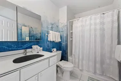Full bath off of Bedroom 2