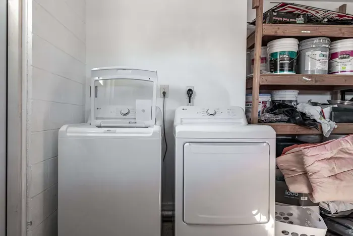 Enjoy the convenience of your own in-unit washer and dryer, perfect for refreshing your wardrobe during longer stays or cleaning up after an outdoor adventure.