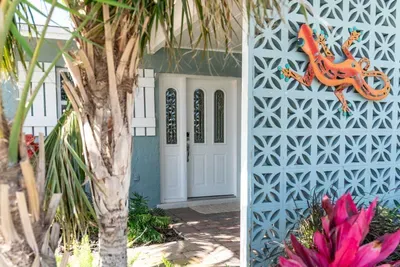 Step through the entrance and immediately feel at home. The stylish, inviting space sets the tone for a relaxing and memorable stay from the very first moment you arrive.