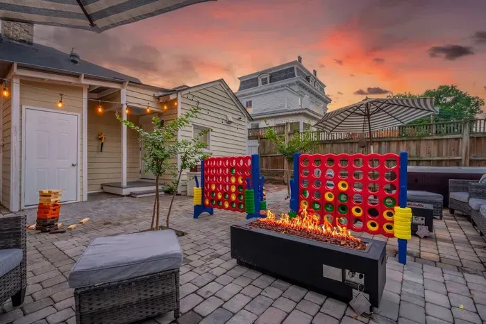 Hot Tub - Historic District - Next to Forsyth Park - image 41 of 44
