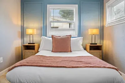 Third bedroom with Queen bed
