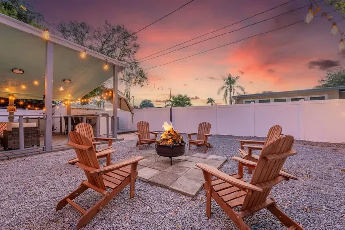 Outdoor fire pit to enjoy with family and friends
