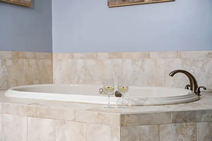 Bathtub