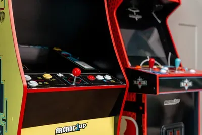 Classic arcade games add a playful touch to this home’s entertainment space. Perfect for friendly competitions and nostalgic fun, bringing energy and excitement to every stay.
