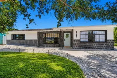 NEW! Pool + Arcade + Home Gym | Sleeps 10 - image 41 of 43