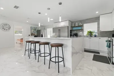 This space offers a relaxed and social vibe, making it a great spot to gather and enjoy time together.