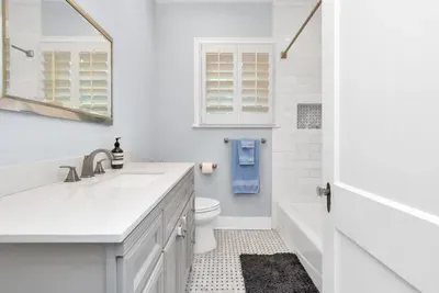 Guest bathroom