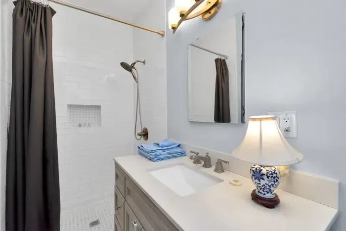 Ensuite bathroom