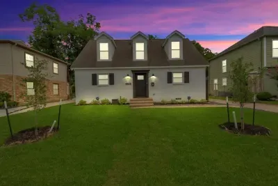 Exterior view of the home.