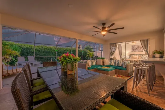 Heated Pool - Minutes to Beach - Outside Bar - Perfect for Family - image 41 of 44