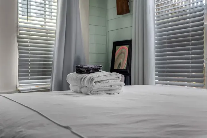 Hot Tubs - DT Duplex - Two Blocks off Forsyth Park - image 30 of 58