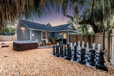 Dog Friendly - Hot Tub - Large Backyard - image 2 of 40