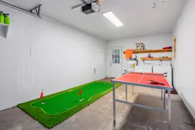 Dog Friendly - Hot Tub - Large Backyard - image 33 of 40