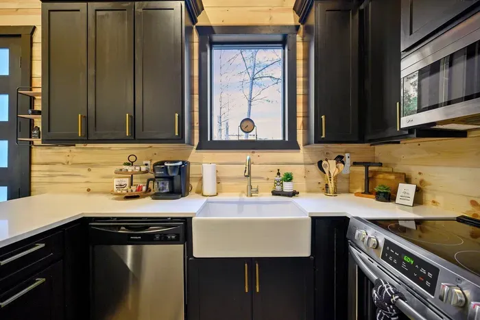 Wandering Pines | Hot Tub • Fire Pit • Bunk Room - image 17 of 33