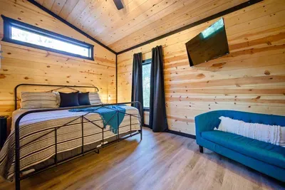 Wandering Pines | Hot Tub • Fire Pit • Bunk Room - image 29 of 41