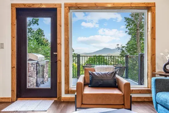 Mountain View Hideaway