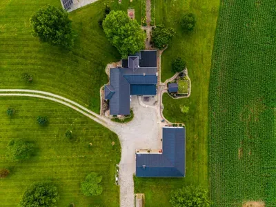 Charming 5-bedroom farmhouse with WiFi, AC in lovely Bardstown - image 55 of 61