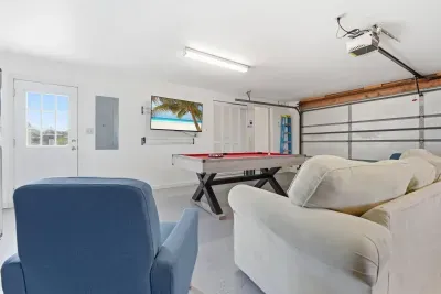 Coastal Calm Hideaway - image 112 of 115
