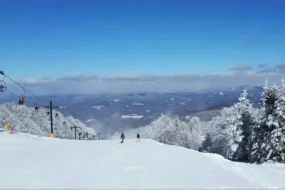 How about a ski journey today? Nothing better than a beautiful day and snow!